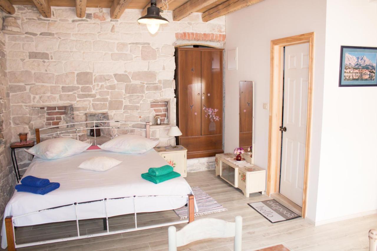 House Kvin Apartment Baska Voda Bagian luar foto